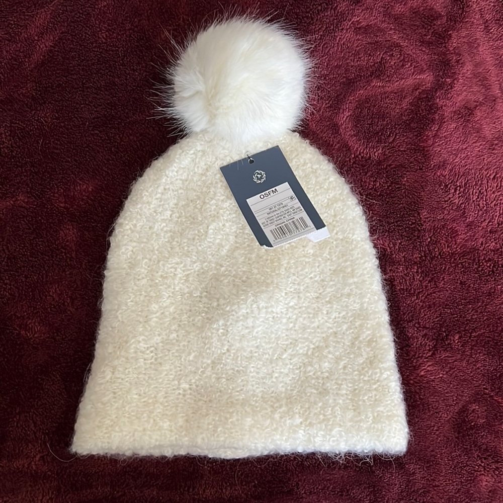 Pom Pom beanie